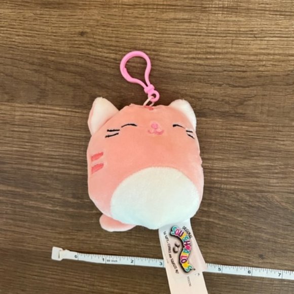 NWOT 3” Laura the Pink Cat Squishmallow Clip - Picture 1 of 3